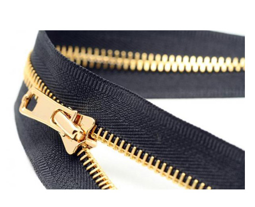 Metal zipper